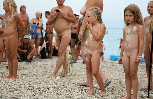 Beauty contest pure nudism photo new download [Naturism Archiv]