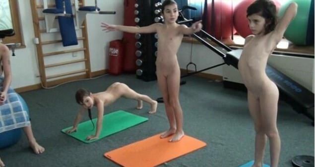 Nudism sports pool and gym HD video [Naturism Archiv]