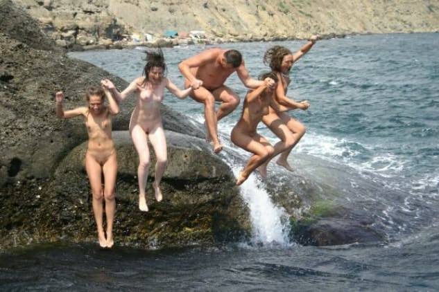 Naked students nudists photos purenudism download [Naturism Archiv]